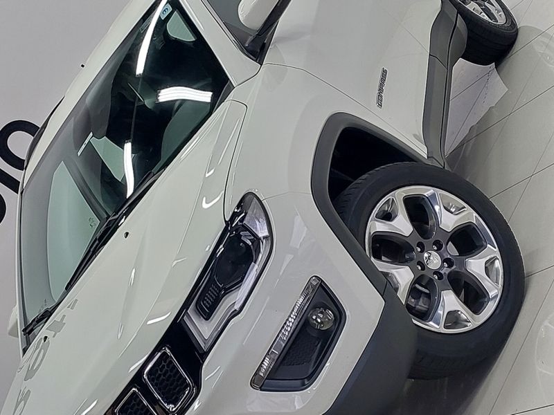 JEEP COMPASS 2.0 16V FLEX LONGITUDE AUTOMÁTICO 2019/2020 BETIOLO NOVOS E SEMINOVOS LAJEADO / Carros no Vale