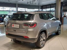 JEEP COMPASS 2.0 16V FLEX LONGITUDE AUTOMÁTICO 2019/2019 BETIOLO NOVOS E SEMINOVOS LAJEADO / Carros no Vale