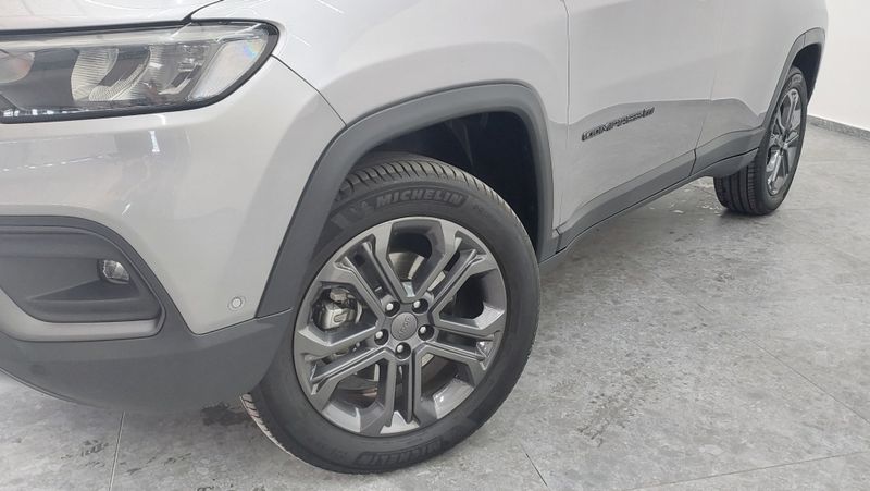 JEEP COMPASS 2.0 TD350 TURBO DIESEL LONGITUDE AT9 2021/2022 BETIOLO NOVOS E SEMINOVOS LAJEADO / Carros no Vale