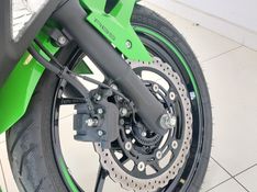 Kawasaki Ninja 400 2023/2024 BETIOLO NOVOS E SEMINOVOS LAJEADO / Carros no Vale