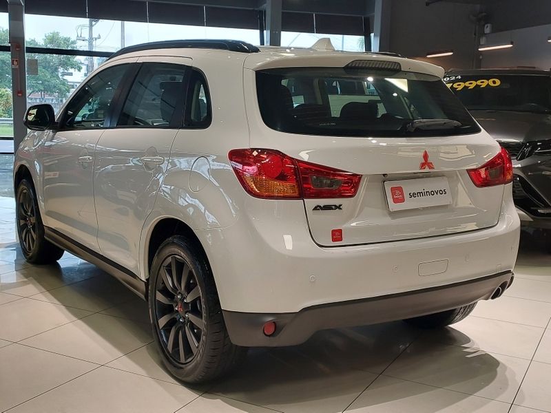 Mitsubishi ASX 2.0 4X2 16V GASOLINA 4P AUTOMÁTICO 2014/2015 BETIOLO NOVOS E SEMINOVOS LAJEADO / Carros no Vale