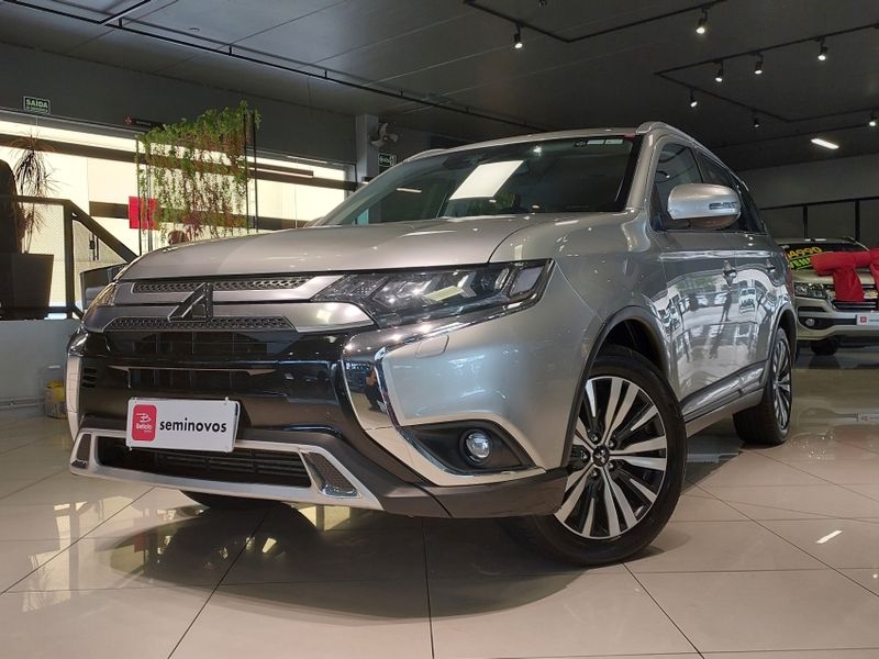 Mitsubishi OUTLANDER 2.2 MIVEC DI-D DIESEL HPE-S AWD AUTOMÁTICO 2019/2020 BETIOLO NOVOS E SEMINOVOS LAJEADO / Carros no Vale