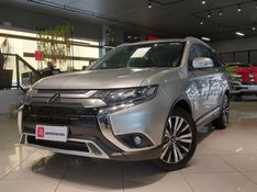 Mitsubishi OUTLANDER 2.2 MIVEC DI-D DIESEL HPE-S AWD AUTOMÁTICO 2019/2020 BETIOLO NOVOS E SEMINOVOS LAJEADO / Carros no Vale