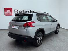 Peugeot 2008 1.6 16V FLEX GRIFFE 4P AUTOMÁTICO 2021/2021 BETIOLO NOVOS E SEMINOVOS LAJEADO / Carros no Vale