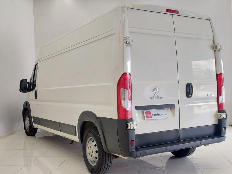 Peugeot BOXER 2.0 BLUEHDI DIESEL BUSINESS L3H2 13M MANUAL 2019/2020 BETIOLO NOVOS E SEMINOVOS LAJEADO / Carros no Vale