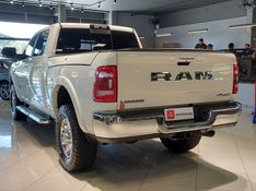 Ram 2500 6.7 I6 TURBO DIESEL LARAMIE CD 4X4 AUTOMÁTICO 2021/2021 BETIOLO NOVOS E SEMINOVOS LAJEADO / Carros no Vale