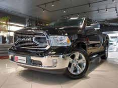 Ram CLASSIC 5.7 V8 GASOLINA LARAMIE CD 4X4 AUTOMÁTICO 2023/2023 BETIOLO NOVOS E SEMINOVOS LAJEADO / Carros no Vale