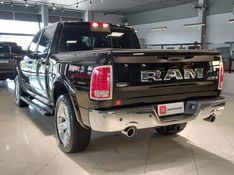 Ram CLASSIC 5.7 V8 GASOLINA LARAMIE CD 4X4 AUTOMÁTICO 2023/2023 BETIOLO NOVOS E SEMINOVOS LAJEADO / Carros no Vale