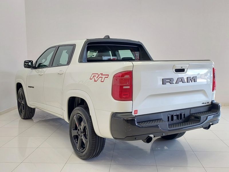 Ram RAMPAGE 2.0 HURRICANE 4 TURBO GASOLINA R/T 4X4 AUTOMÁTICO 2024/2025 BETIOLO NOVOS E SEMINOVOS LAJEADO / Carros no Vale