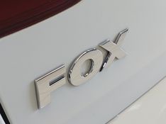 Volkswagen FOX 1.6 MSI TOTAL FLEX CONNECT 4P I-MOTION 2018/2019 BETIOLO NOVOS E SEMINOVOS LAJEADO / Carros no Vale