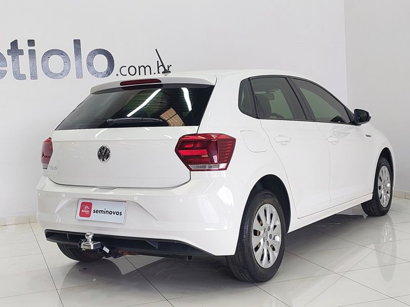 Volkswagen POLO 1.0 MPI TOTAL FLEX MANUAL 2020/2021 BETIOLO NOVOS E SEMINOVOS LAJEADO / Carros no Vale