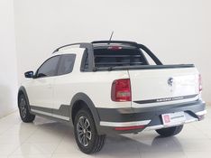 Volkswagen SAVEIRO 1.6 CROSS CD 16V FLEX 2P MANUAL 2021/2022 BETIOLO NOVOS E SEMINOVOS LAJEADO / Carros no Vale