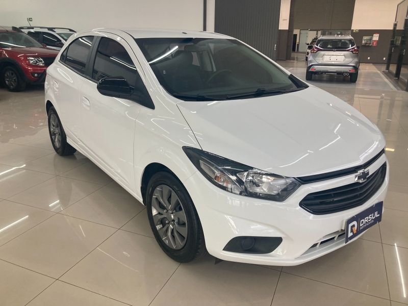 Chevrolet ONIX 1.0 FLEX MANUAL 2021/2021 DRSUL SEMINOVOS CAXIAS DO SUL – LAJEADO – SANTA CRUZ DO SUL / Carros no Vale