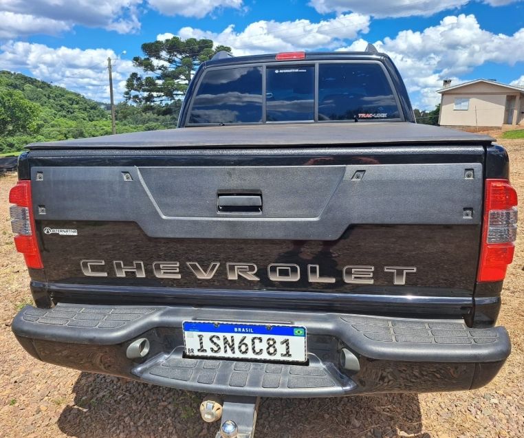 Chevrolet S10 2.8 EXECUTIVE 4X4 CD 12V TURBO ELECTRONIC INTERCOOLER DIESEL 4P MANUAL 2011/2011 CAMINHÕES & CAMIONETAS PASSO FUNDO / Carros no Vale