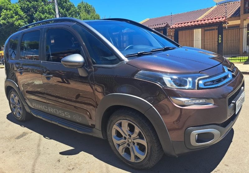 Citroen AIRCROSS 1.6 VTI 120 FLEX SHINE EAT6 2017/2018 CAMINHÕES & CAMIONETAS PASSO FUNDO / Carros no Vale