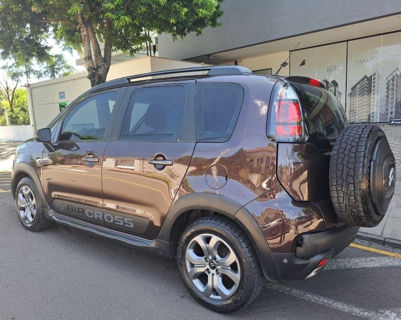 Citroen AIRCROSS 1.6 VTI 120 FLEX SHINE EAT6 2017/2018 CAMINHÕES & CAMIONETAS PASSO FUNDO / Carros no Vale