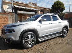 Fiat TORO 2.0 16V TURBO DIESEL FREEDOM 4WD AT9 2019/2019 CAMINHÕES & CAMIONETAS PASSO FUNDO / Carros no Vale