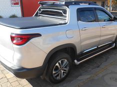 Fiat TORO 2.0 16V TURBO DIESEL FREEDOM 4WD AT9 2019/2019 CAMINHÕES & CAMIONETAS PASSO FUNDO / Carros no Vale