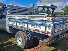 Ford F-250 4.2 XL 4X2 CS TURBO INTERCOOLER DIESEL 2P MANUAL 2001/2001 CAMINHÕES & CAMIONETAS PASSO FUNDO / Carros no Vale