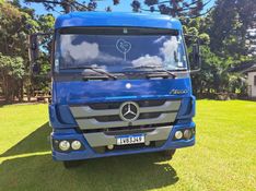 Mercedes-Benz Atego 1726 2p E5 2014/2014 CAMINHÕES & CAMIONETAS PASSO FUNDO / Carros no Vale