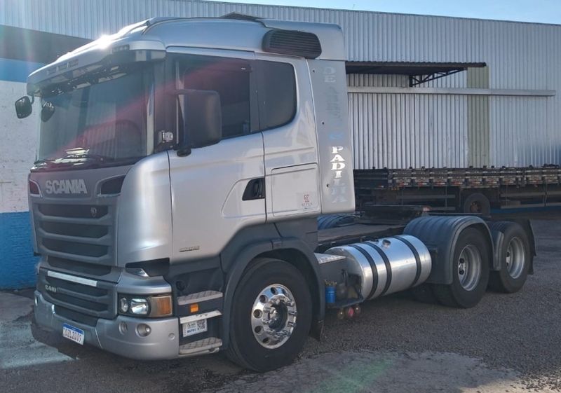 Scania R440 R-440 3-Eixos/A 6×2 + Recrosul 4 Eixos 19 2014/2014 CAMINHÕES & CAMIONETAS PASSO FUNDO / Carros no Vale