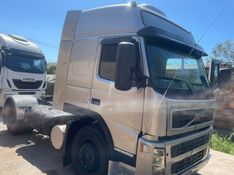 Volvo FM 370 4×2 2p 2010/2010 CAMINHÕES & CAMIONETAS PASSO FUNDO / Carros no Vale