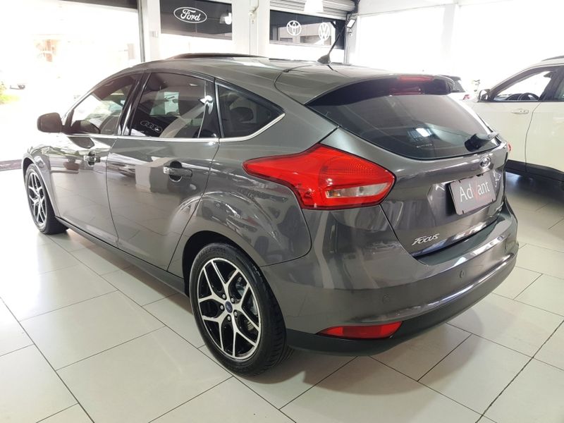 Ford FOCUS 2.0 TITANIUM 16V FLEX 4P POWERSHIFT 2016/2017 ADVANT AUTOMÓVEIS CAXIAS DO SUL / Carros no Vale