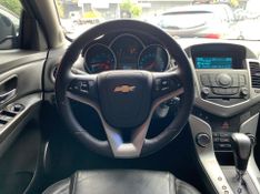 Chevrolet Cruze LT NB 2011/2012 ENZO MULTIMARCAS CAXIAS DO SUL / Carros no Vale