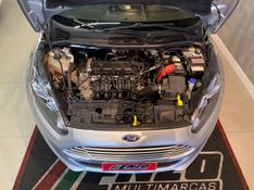 Ford Fiesta 16SEL AT 2017/2017 ENZO MULTIMARCAS CAXIAS DO SUL / Carros no Vale