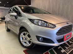 Ford Fiesta 16SEL AT 2017/2017 ENZO MULTIMARCAS CAXIAS DO SUL / Carros no Vale