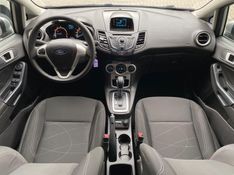 Ford Fiesta 16SEL AT 2017/2017 ENZO MULTIMARCAS CAXIAS DO SUL / Carros no Vale