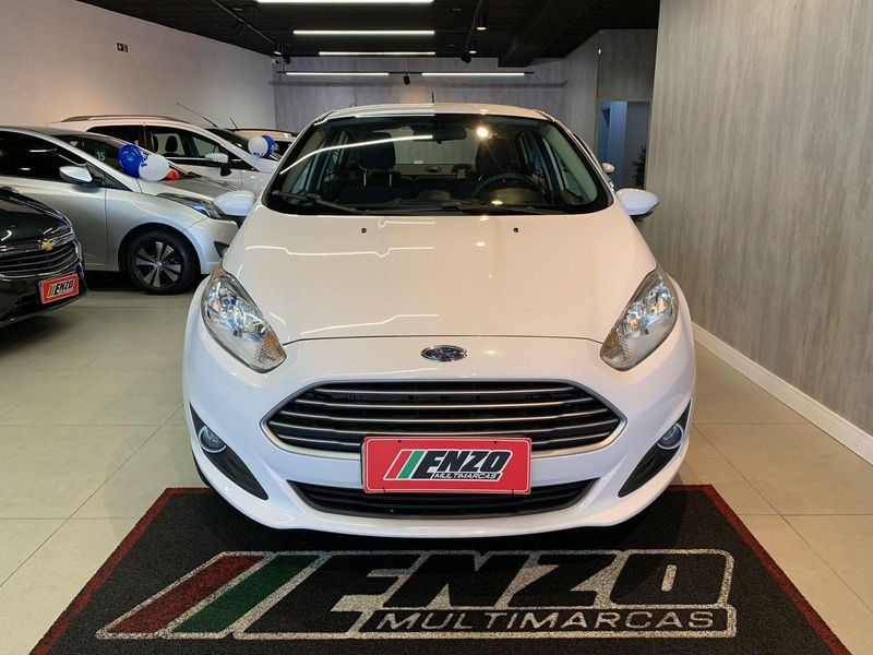 Ford Fiesta / SD.16SELAT 2017/2017 ENZO MULTIMARCAS CAXIAS DO SUL / Carros no Vale