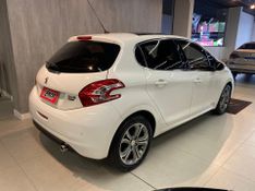 Peugeot 208 GRIFFE A 2015/2016 ENZO MULTIMARCAS CAXIAS DO SUL / Carros no Vale