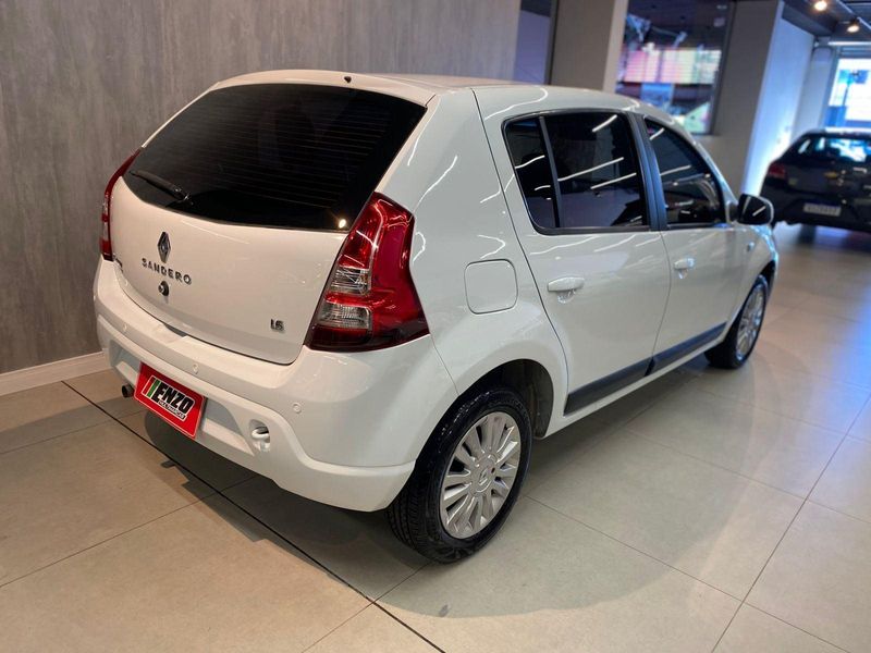 Renault Sandero PRI 16HP 2012/2013 ENZO MULTIMARCAS CAXIAS DO SUL / Carros no Vale