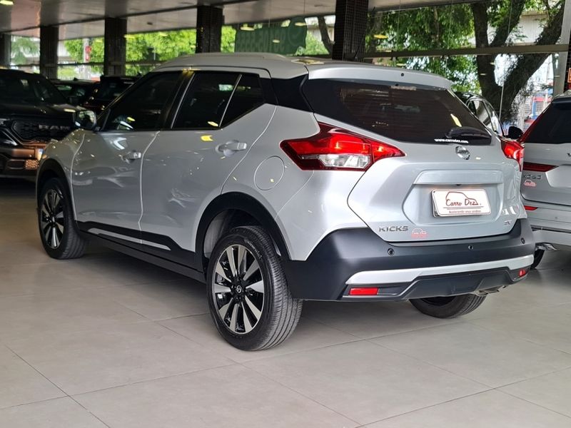 Nissan KICKS 1.6 16V FLEXSTART SV 4P XTRONIC 2019/2020 CARRO DEZ NOVO HAMBURGO / Carros no Vale