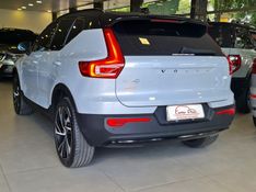 Volvo XC40 1.5 T5 RECHARGE R-DESIGN GEARTRONIC 2020/2021 CARRO DEZ NOVO HAMBURGO / Carros no Vale