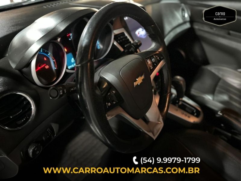 Chevrolet CRUZE 1.8 LT 16V FLEX 4P AUTOMÁTICO 2016/2016 CARRO AUTOMARCAS CAXIAS DO SUL / Carros no Vale