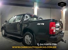 Chevrolet S10 2.8 LT 4X4 CD 16V TURBO DIESEL 4P MANUAL 2012/2013 CARRO AUTOMARCAS CAXIAS DO SUL / Carros no Vale