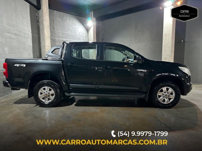 Chevrolet S10 2.8 LT 4X4 CD 16V TURBO DIESEL 4P MANUAL 2012/2013 CARRO AUTOMARCAS CAXIAS DO SUL / Carros no Vale