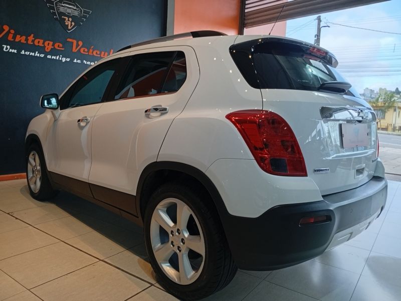 Chevrolet TRACKER 1.8 MPFI LTZ 4X2 16V FLEX 4P AUTOMÁTICO 2014/2015 VINTAGE VEÍCULOS CAXIAS DO SUL / Carros no Vale