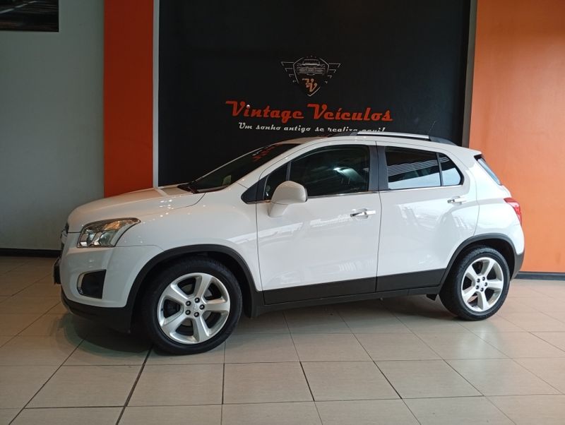 Chevrolet TRACKER 1.8 MPFI LTZ 4X2 16V FLEX 4P AUTOMÁTICO 2014/2015 VINTAGE VEÍCULOS CAXIAS DO SUL / Carros no Vale