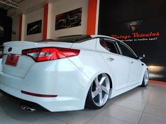 KIA OPTIMA 2.4 EX 16V GASOLINA 4P AUTOMÁTICO 2013/2014 VINTAGE VEÍCULOS CAXIAS DO SUL / Carros no Vale