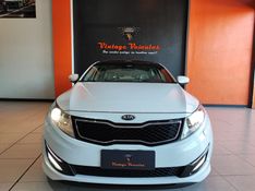 KIA OPTIMA 2.4 EX 16V GASOLINA 4P AUTOMÁTICO 2013/2014 VINTAGE VEÍCULOS CAXIAS DO SUL / Carros no Vale