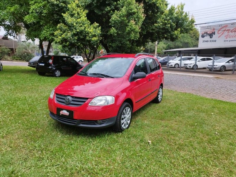 Volkswagen SPACEFOX 1.6Mi 2008 GRASSI VEÍCULOS LAJEADO / Carros no Vale