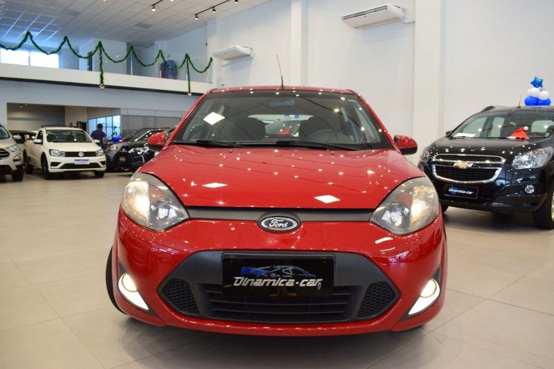 Ford FIESTA 1.6 2013 DINAMICA-CAR VENÂNCIO AIRES / Carros no Vale