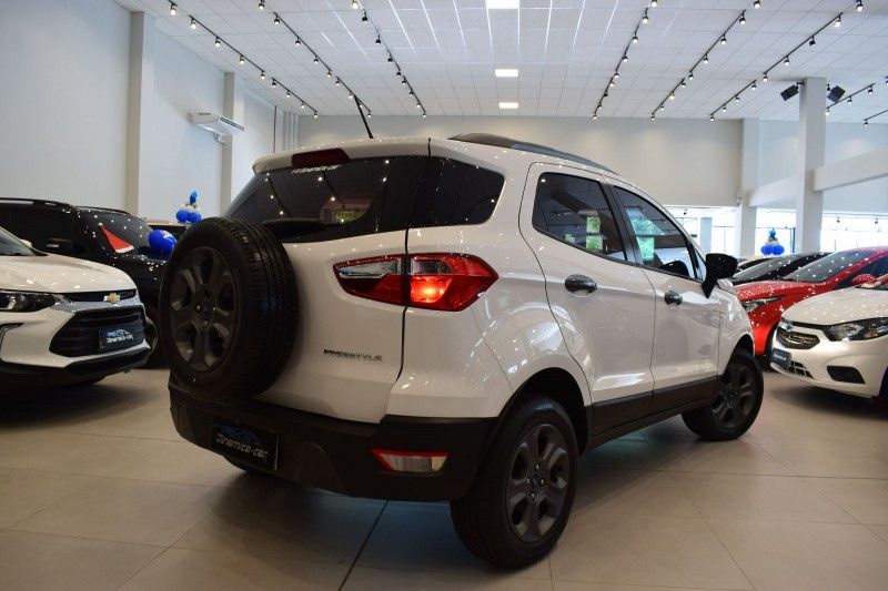 Ford ECOSPORT FREESTYLE 1.5 2019 DINAMICA-CAR VENÂNCIO AIRES / Carros no Vale