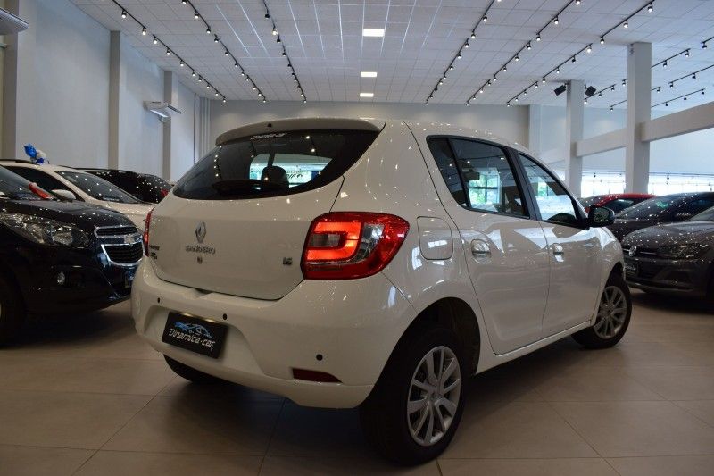 Renault SANDERO EXPRESSION 1.6 2016 DINAMICA-CAR VENÂNCIO AIRES / Carros no Vale