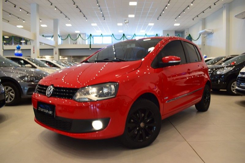 Volkswagen FOX PRIME 1.6 2011 DINAMICA-CAR VENÂNCIO AIRES / Carros no Vale