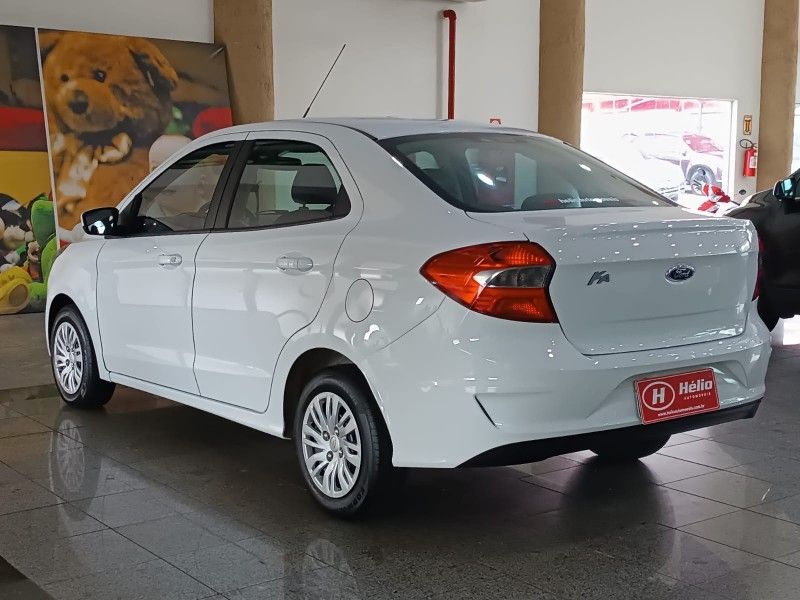 Ford KA SEDAN SE 1.5 2020 HÉLIO AUTOMÓVEIS LAJEADO / Carros no Vale