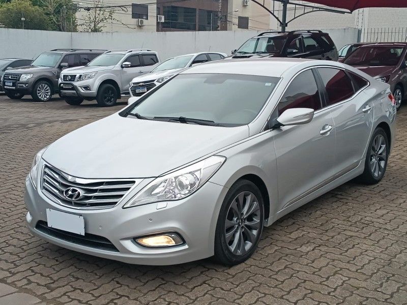 Hyundai AZERA 3.0 2014 HÉLIO AUTOMÓVEIS LAJEADO / Carros no Vale